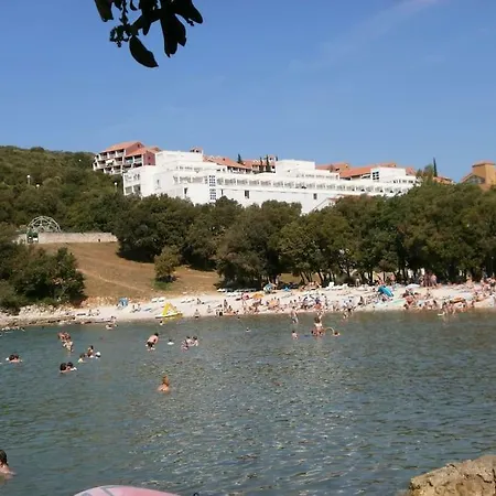 Duga Uvala 아파트 *